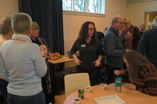 23